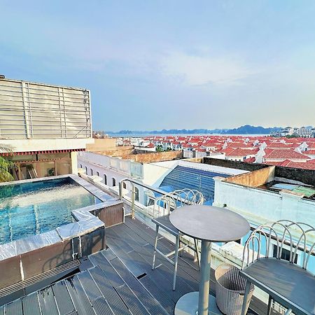 Green Suites Hotel ハロン エクステリア 写真